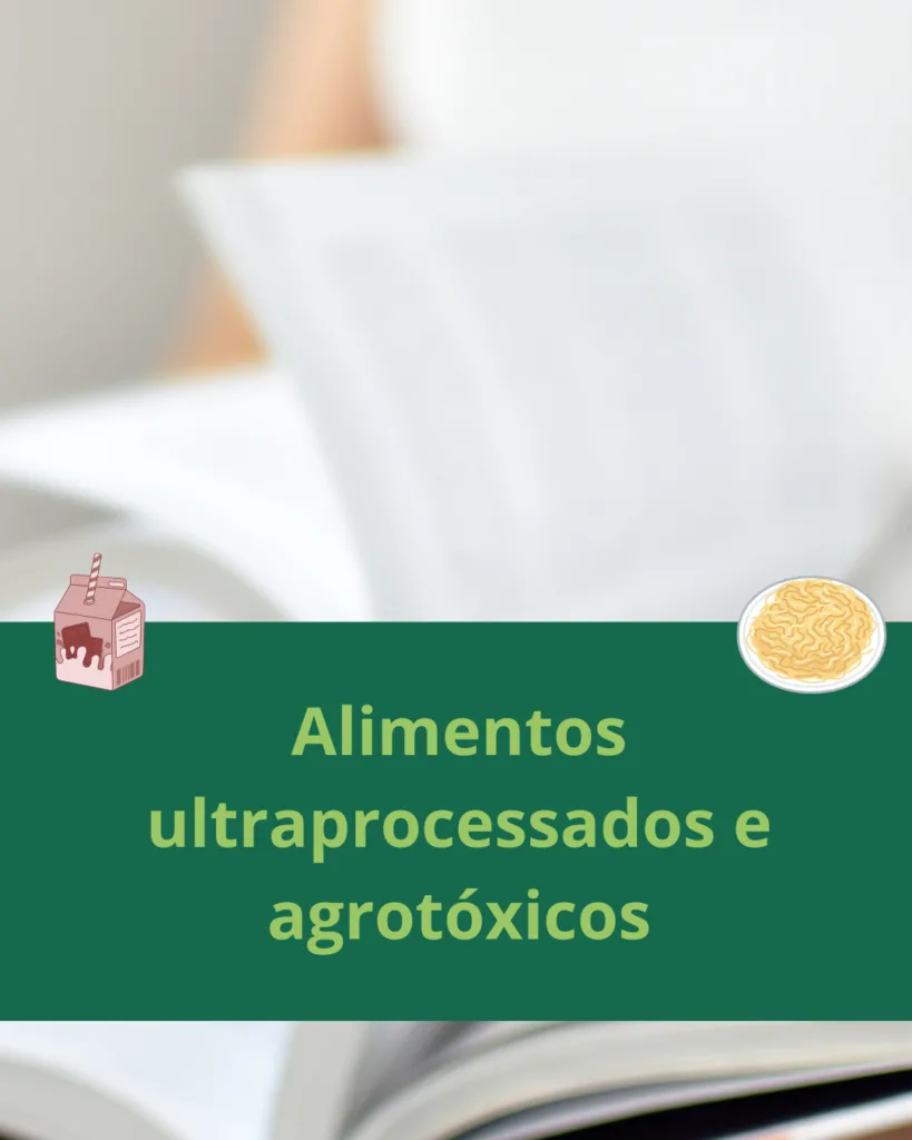 Agrotóxicos em alimentos ultraprocessados: como isso afeta sua saúde?
Você sabia que muitos dos alimentos ultraprocessados que consumimos diariamente podem conter resíduos de agrotóxicos? Segundo o IDEC (Instituto Brasileiro de Defesa do Consumidor), esses produtos estão entre os que mais apresentam contaminação por substâncias químicas. Um estudo recente, publicado no terceiro volume de “Tem Veneno Nesse Pacote”, analisou itens populares como macarrão instantâneo, biscoito maisena, presunto e até alimentos voltados para crianças, como bolos prontos, bebidas lácteas e empanados à base de plantas.
O que o estudo revelou?
O IDEC testou produtos de oito categorias de ultraprocessados, incluindo aqueles que são vendidos como “saudáveis”. Os resultados são preocupantes:
Biscoito maisena lidera a lista, com 4 agrotóxicos detectados.
Hambúrgueres, empanados à base de plantas, macarrão instantâneo e bolos prontos aparecem em segundo lugar, com 3 agrotóxicos.
Empanados à base de plantas também foram encontrados com 2 agrotóxicos.
O glifosato, um dos agrotóxicos mais detectados, foi classificado pela Agência Internacional de Pesquisa sobre o Câncer (IARC) como provavelmente cancerígeno para humanos. Além disso, a farinha de trigo, presente em muitos desses produtos, é um dos ingredientes com maior risco de contaminação.
E os alimentos que as crianças consomem?
Produtos como “Danoninhos”, achocolatados e bolinhos prontos, que muitas vezes fazem parte da lancheira dos pequenos, também foram analisados. O Guia Alimentar para a População Brasileira recomenda que crianças, especialmente menores de dois anos, não consumam esses alimentos. Eles podem conter substâncias que não são adequadas para a saúde infantil.
O que fazer para se proteger?
Como nutricionista clínica funcional, sempre reforço a importância de ler os rótulos e entender o que estamos consumindo. Alimentos frescos e minimamente processados são sempre a melhor escolha para uma alimentação saudável e segura.
Se você está em busca de um acompanhamento nutricional personalizado, seja para melhorar sua saúde, equilibrar a alimentação da família ou alcançar objetivos específicos, como a nutrição esportiva, estou à disposição para ajudar.
Conclusão
Os ultraprocessados podem ser práticos, mas é essencial ficar atento aos riscos que eles trazem. Priorize alimentos naturais e, sempre que possível, prepare suas refeições em casa. Sua saúde agradece!
Nutricionista Danielle Napolitano
Consultas presenciais em Guarulhos (Vila Galvão).
Atendimento online para todo o Brasil.
Agende sua consulta e dê o primeiro passo para uma vida mais saudável!